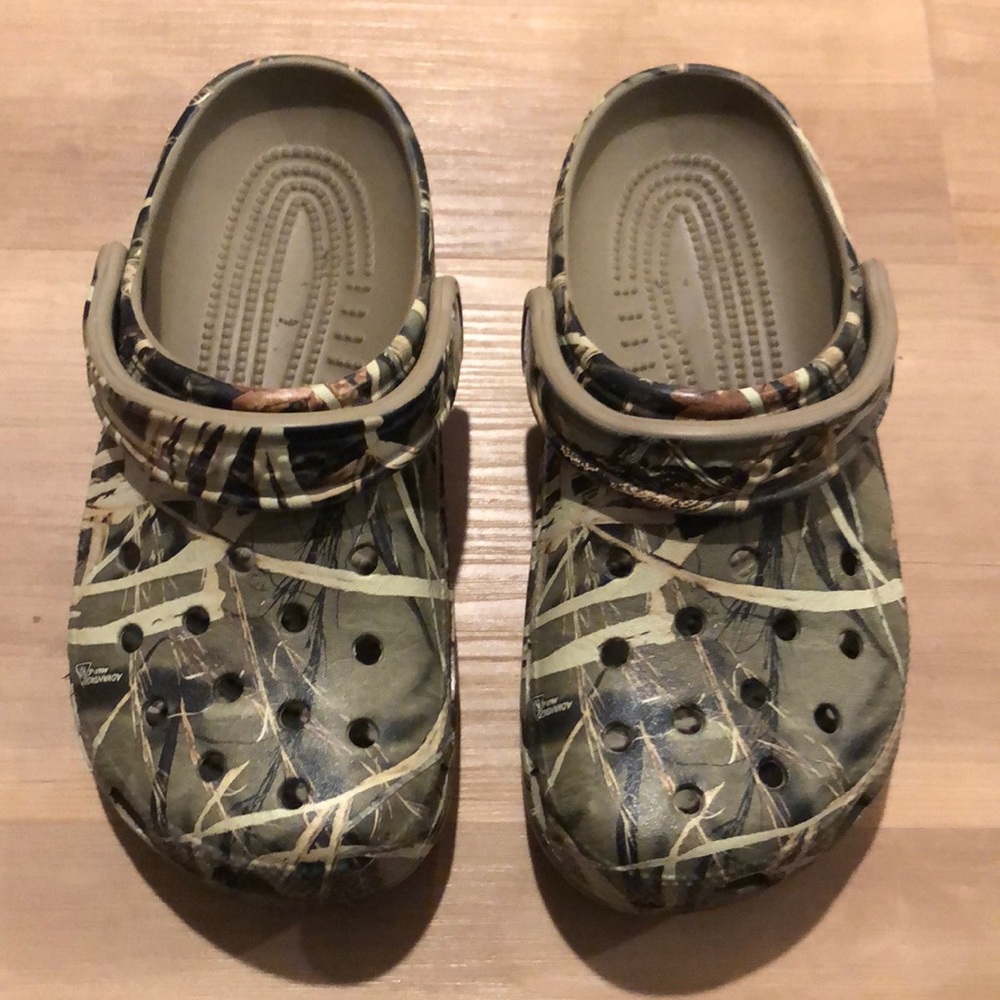 Camo crocs